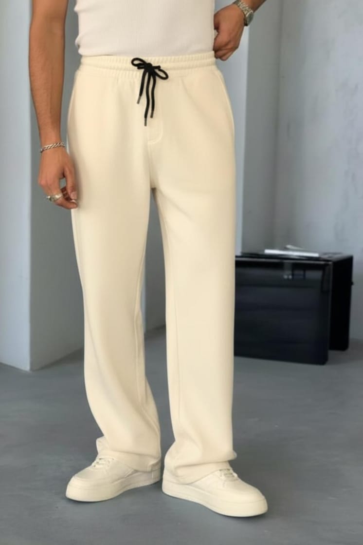 Simple wide leg trouser